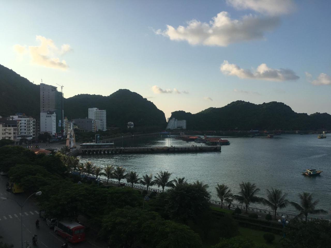 Nam Phuong Hotel Dong Khe Sau Экстерьер фото